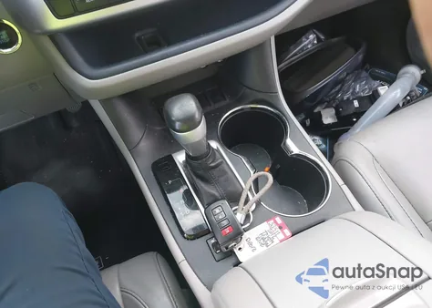 2016 Toyota Highlander Xle из США, поврежденный, VIN 5TDKKRFH1GS148654